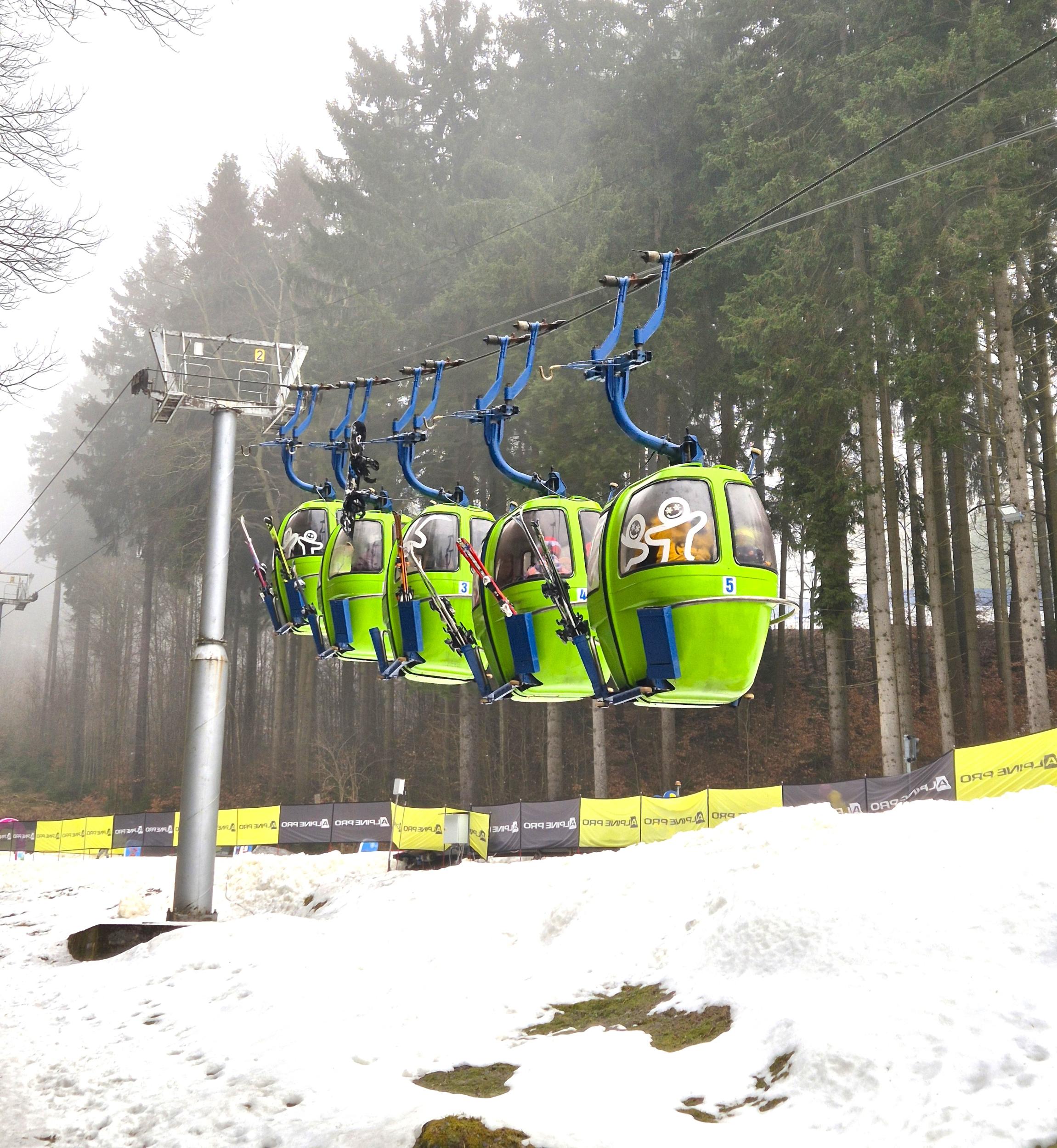Cable car ride all year round | Karlovy Vary Region Card