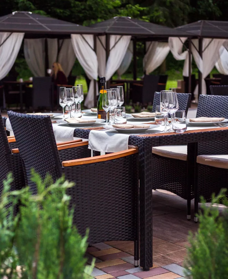 Royal Leaf Restaurant